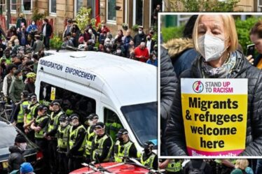 Une manifestation à Glasgow voit la camionnette de l'Agence des frontières bloquée pendant l'opération - Nicola Sturgeon furieux