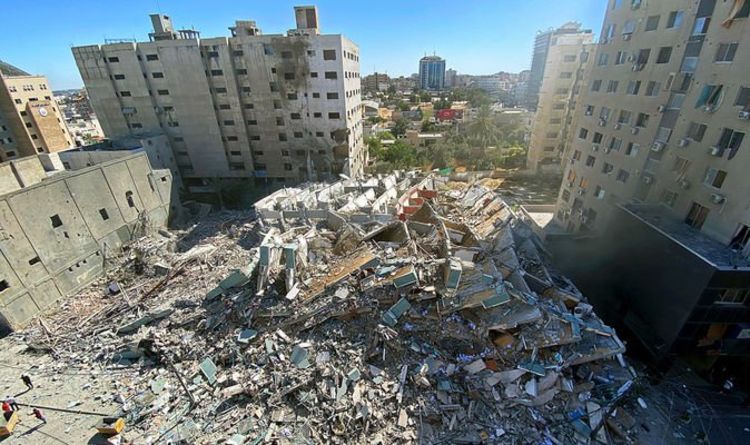 Horreur israélo-palestinienne: le monde appelle au `` calme '' alors que des roquettes frappent et que le nombre de morts augmente