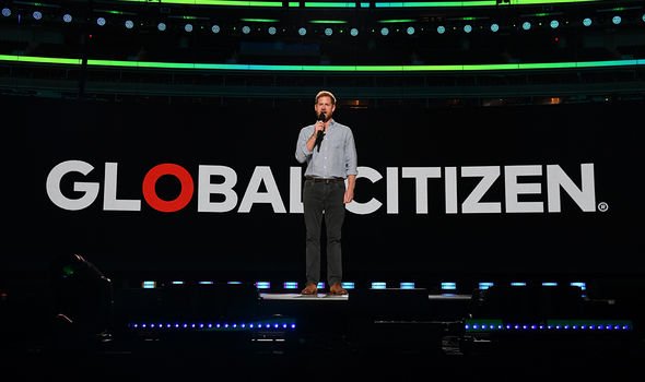 Harry s'exprimant lors de l'événement Vax Live de Global Citizen