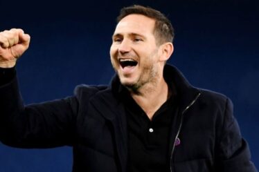 Frank Lampard `` heureux '' de l'héritage de Chelsea, envisage un retour à la direction
