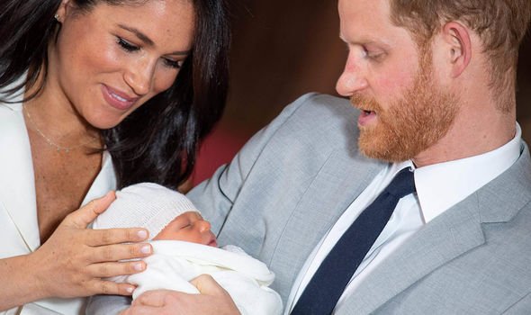 nouvelles de la famille royale ligne de succession andrew edward princesse anne bébé royal meghan markle