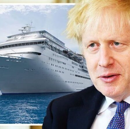 Règle, Britannia!  Boris approuve le produit phare du commerce du Brexit de 200 millions de livres sterling - `` Symbole puissant ''