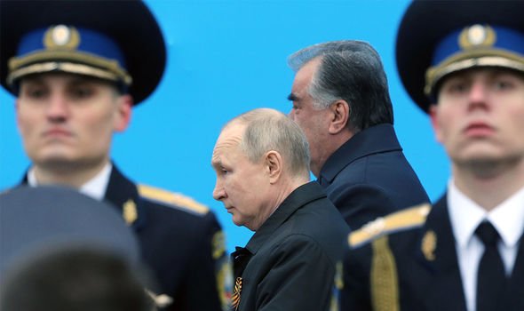 Russie News: Poutine dépense des dizaines de milliards chaque année pour les forces de défense russes