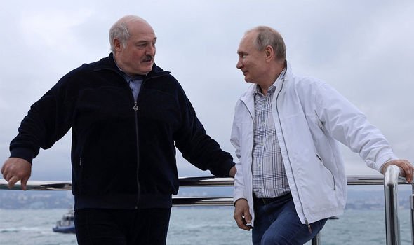 Alexander Lukashekno: Le président biélorusse sur le yacht de Poutine à la station balnéaire de la mer Noire de Sotchi