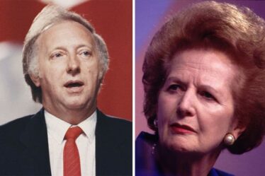 L'équipe de Margaret Thatcher `` a conclu des accords secrets avec Scargill '' - mais Iron Lady a tenu bon