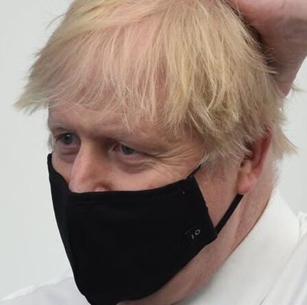 Boris Johnson s'excuse pour les remarques passées de la burqa dans une `` boîte aux lettres '' dans l'enquête