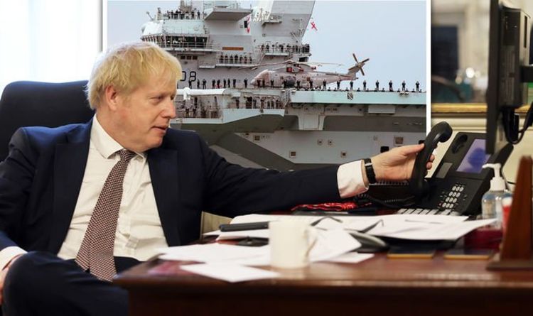 Boris envoie un avertissement à la Chine: le Premier ministre s'entretient avec le Japon alors qu'une énorme force militaire est envoyée en Asie