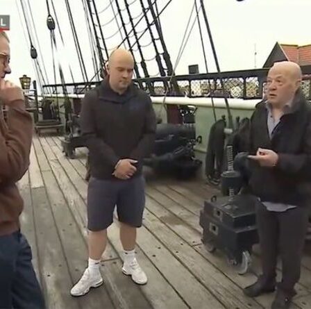 Chris Mason de la BBC éclate après avoir critiqué l'interview de Hartlepool `` Sortez plus! ''