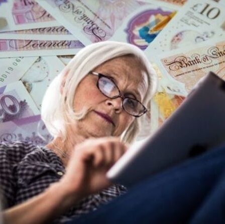 Crise des retraites: une femme sur quatre âgée de plus de 50 ans a moins de 5000 £ à la retraite - agissez maintenant
