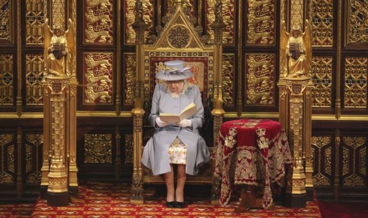 Discours de la reine: les 30 nouvelles lois annoncées et ce qu'elles signifient pour VOUS