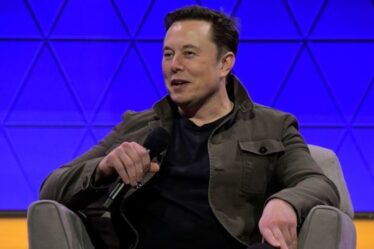 Elon Musk frappe le fondateur d'Ethereum au milieu d'un crachat de crypto-monnaie - `` Il craint le Doge ''