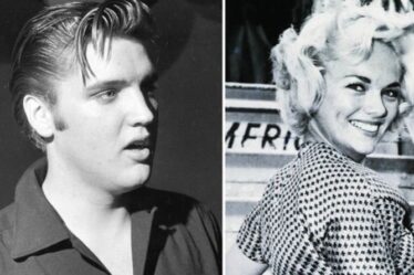 Elvis: Anita, petite amie de la nuit en larmes, a forcé le roi à dire la vérité: `` Il pleurait ''
