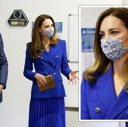 `` Équipe de deux 'Kate et William' 'exagérée' 'depuis que Harry prétend - `` distinctement différente' '
