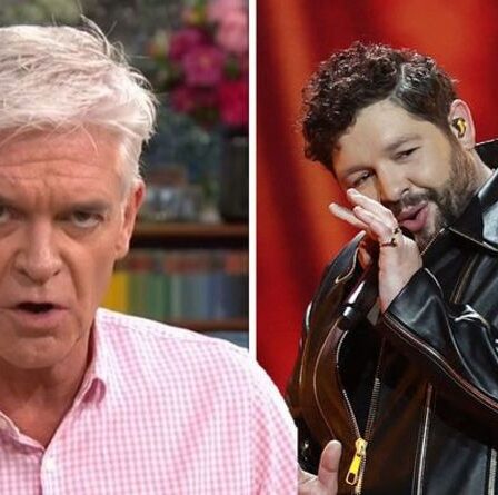 «F vous alors! Phillip Schofield frappe à l'Eurovision après le score du Royaume-Uni: "Pourquoi nous dérange-t-on?"