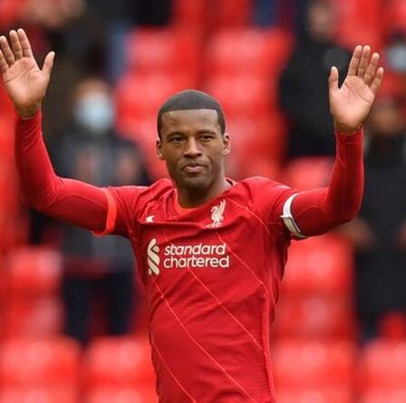 Gini Wijnaldum `` a deux offres de Premier League '' alors que Barcelone intensifie ses efforts de transfert