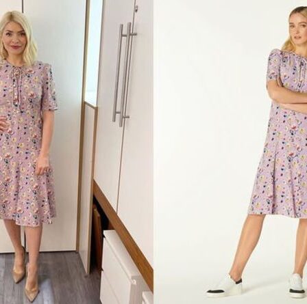 Holly Willoughby porte une robe à fleurs violette sur This Morning - où acheter sa tenue