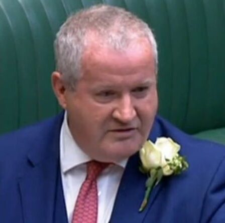 Ian Blackford se moque de s'être `` déclenché '' seulement 3 heures après le début d'une nouvelle session Commons