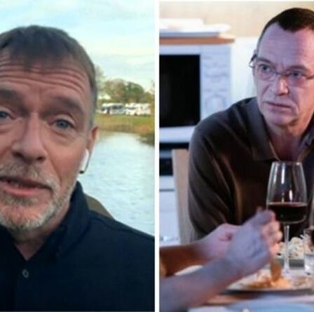 Inscrivez-vous strictement Adam Woodyatt en tant que star exclut le retour des EastEnders d'Ian Beale jusqu'en 22?