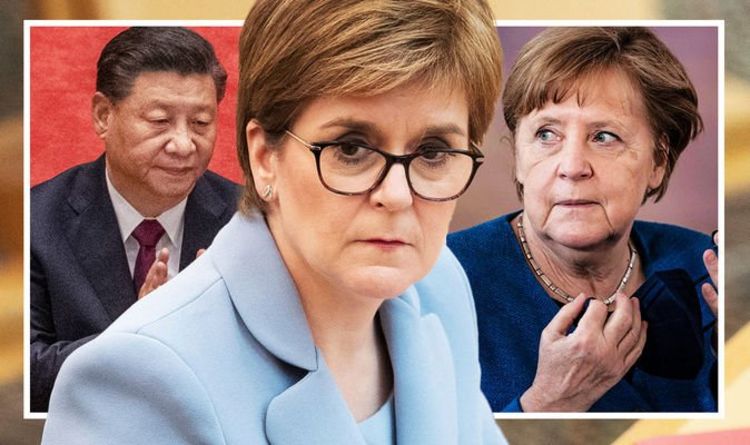 L'Écosse indépendante serait un `` État en faillite '' avec la Chine comme `` maître '' - a averti Sturgeon