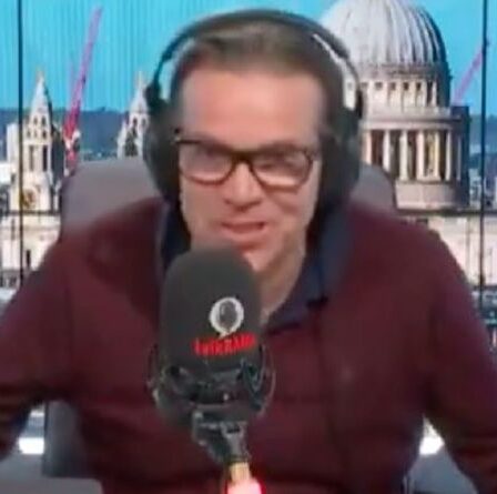 «La majorité de la population l'adore!  Un argument éclate sur la popularité de la BBC «Non, ils ne le font pas!
