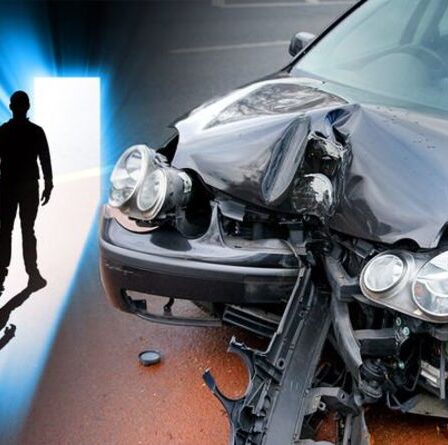 La vie après la mort: la victime d'un accident de voiture n'a ressenti `` aucune peur ni panique '' lors d'une expérience de mort imminente