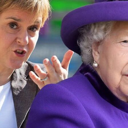 L'agenda du SNP dévoilé: la `` plupart '' des partis veulent que la famille royale abolit l'allié de Sturgeon