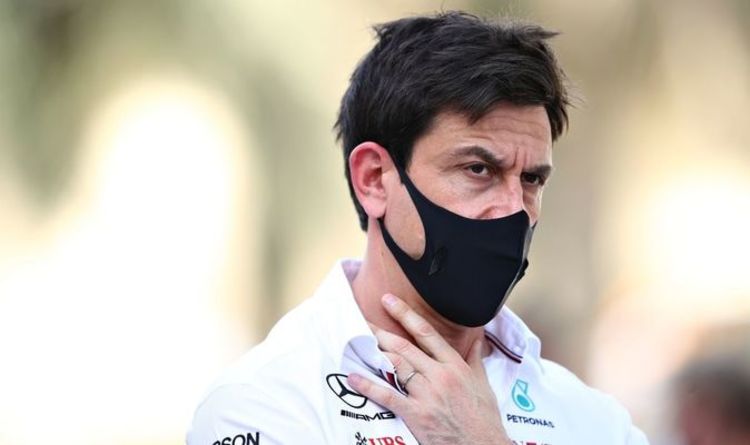 Le chef de Mercedes, Toto Wolff, donne son avis sur `` l'erreur '' de Lewis Hamilton lors du Grand Prix de Monaco