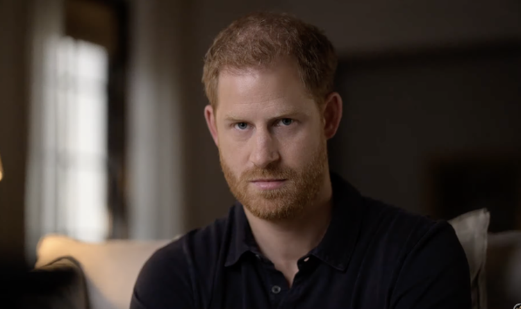 Le prince Harry accuse la famille royale de `` négligence totale '' dans la série bombe Apple TV