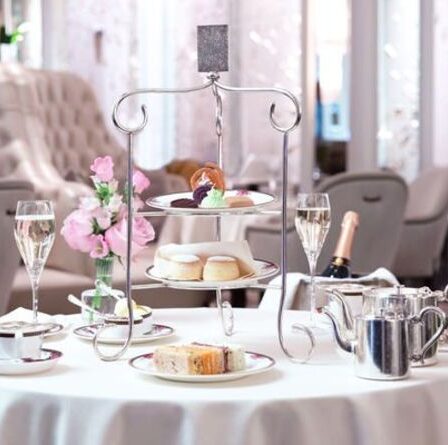Les hôtels les plus luxueux de Grande-Bretagne: le thé de l'après-midi de Langham basé sur un biscuit 23p