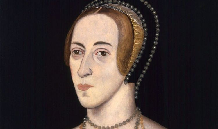 Les inscriptions `` secrètes '' touchantes d'Anne Boleyn retrouvées 600 ans plus tard dans le livre de prières