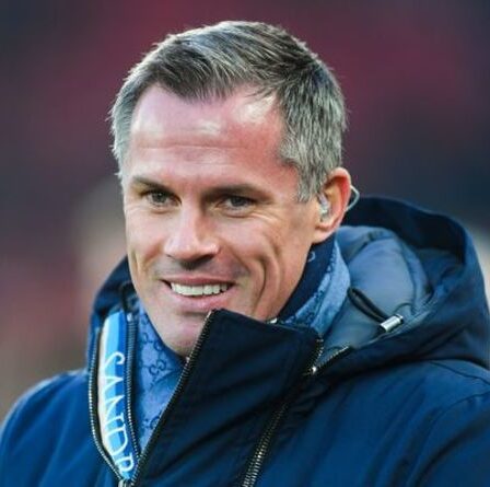 L'icône de Liverpool Jamie Carragher trolls Man Utd et Gary Neville après la défaite de Villarreal