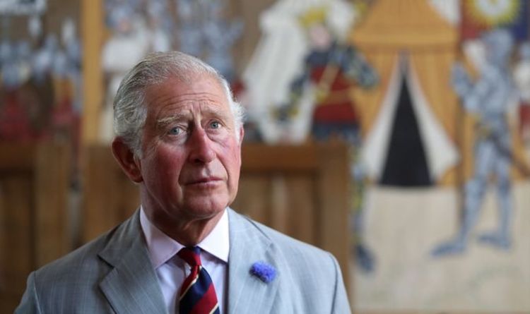 L'interview de Meghan Markle et du prince Harry a laissé le prince Charles `` coupable '' déchiré par la réponse