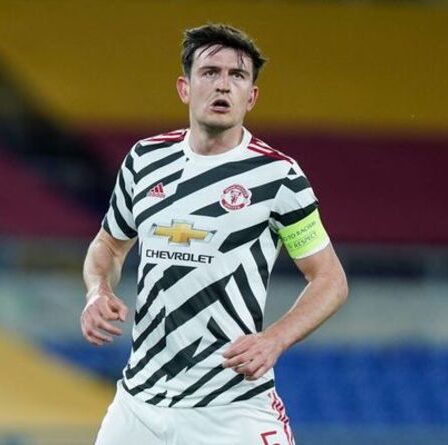 Man Utd affronte la concurrence de Naples pour la star de Villarreal à la recherche du partenaire de Harry Maguire