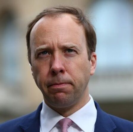 Matt Hancock fait face aux questions des députés AUJOURD'HUI après l'attaque brutale de Dominic Cummings