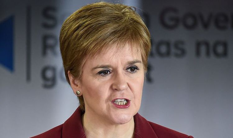 Nicola Sturgeon critiqué pour avoir transformé le SNP en `` culte stalinien '' par un nationaliste mécontent
