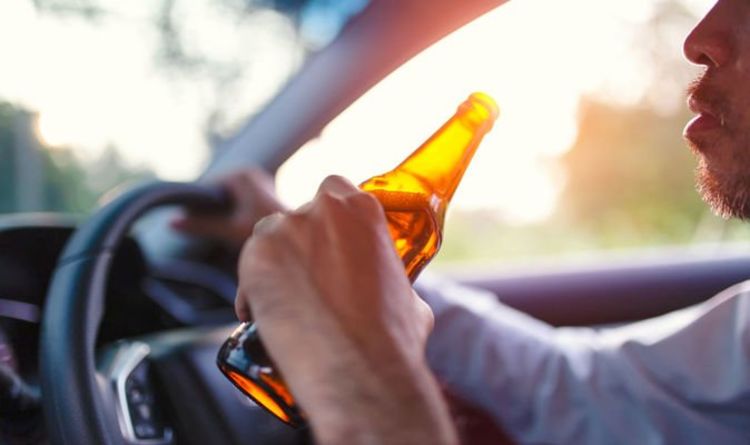 Plus de 750 conducteurs bannis pour l'alcool au volant chaque semaine alors que les experts mettent en garde contre les `` conséquences ''