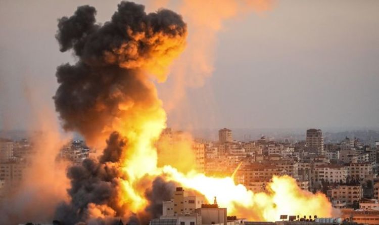 Pourquoi Israël bombarde-t-il Gaza?