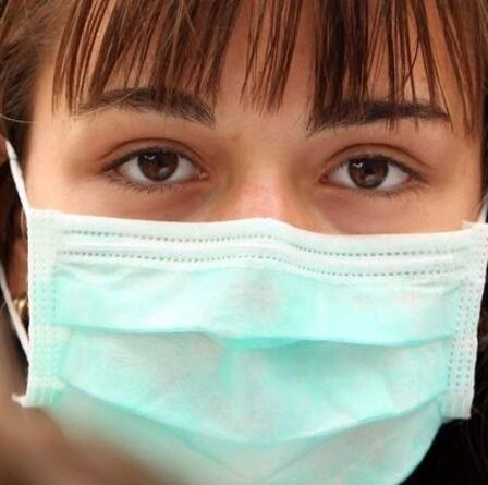 Quand pouvons-nous arrêter de porter des masques?  Mise à jour des orientations gouvernementales