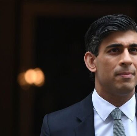 Rishi Sunak risque la fureur alors que les Britanniques ont mis en garde contre une hausse des gains en capital à 45%