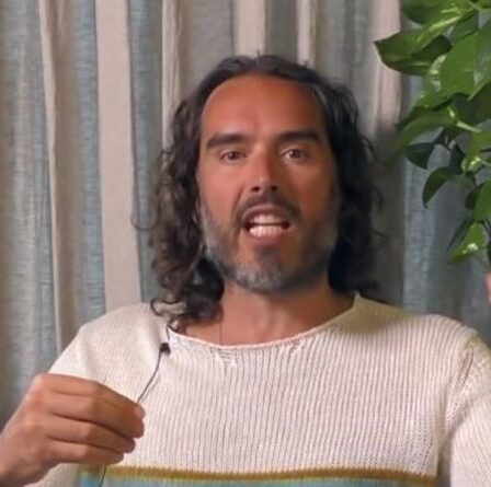 Russell Brand dans une diatribe explosive sur les allégations de dissimulation de Hunter et Joe Biden
