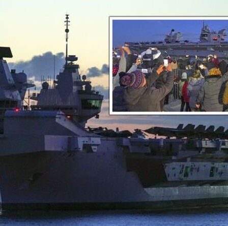 «Soyez un pays normal!  Manifestation furieuse contre le déploiement du HMS Queen Elizabeth