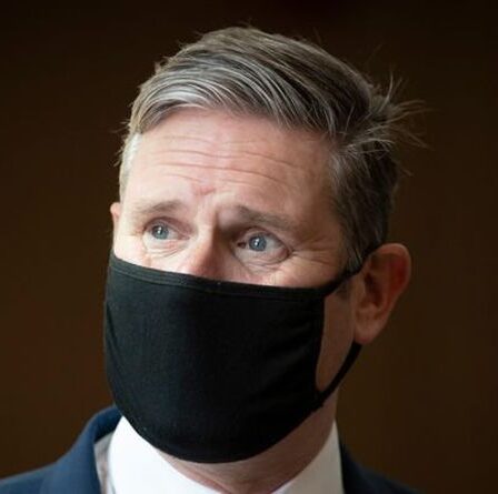 Starmer a grondé!  Le chef du travail exhorté à corriger le dossier après la fausse statistique de crime des PMQ