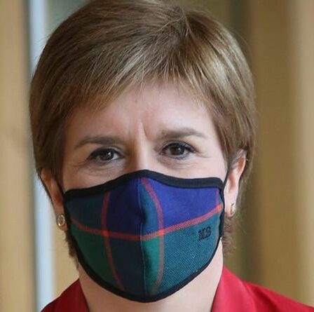 «Sturgeon déteste tout ce qui est britannique!  Les Britanniques encouragent Boris à couper le robinet de l'argent à Londres