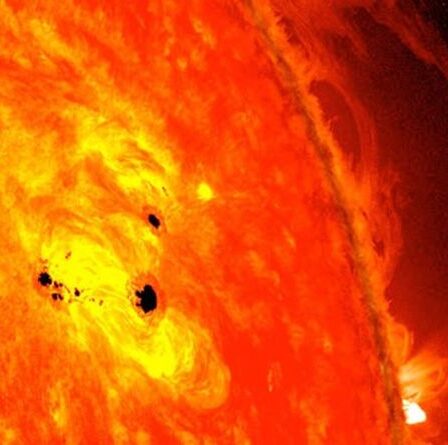 Tempête solaire: la CME `` la plus brillante et la plus rapide '' du Soleil à la Terre `` à balayage latéral ''