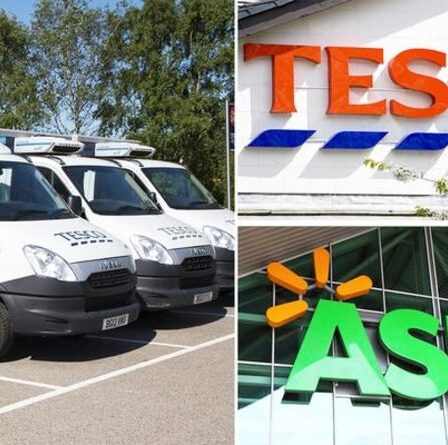 Tesco, Asda, Waitrose: quel supermarché a les frais de livraison les moins chers? Les prix ont augmenté