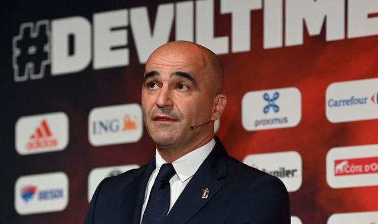 Tottenham `` poursuit les discussions '' avec Roberto Martinez cette semaine sur un poste de direction vacant