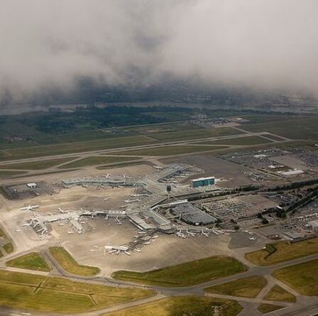 Une `` fusillade '' à l'aéroport international de Vancouver entraîne des perturbations et une forte présence policière