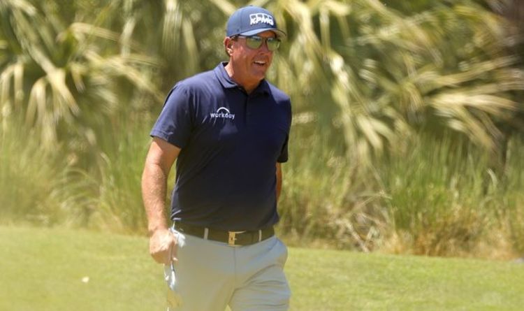Valeur nette de Phil Mickleson: Combien a-t-il gagné sur le PGA Tour par rapport à Tiger Woods?