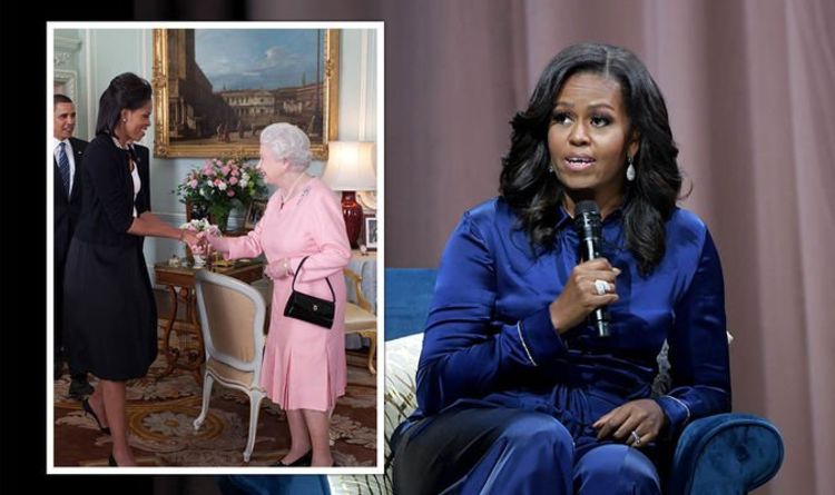 Michelle Obama se souvient de la rencontre entre la reine et le prince Philip dans des "circonstances intimidantes"