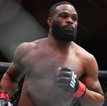 Tyron Woodley fait une prédiction de combat brutale alors qu'il enrôle Andre Ward pour le combat de Jake Paul
